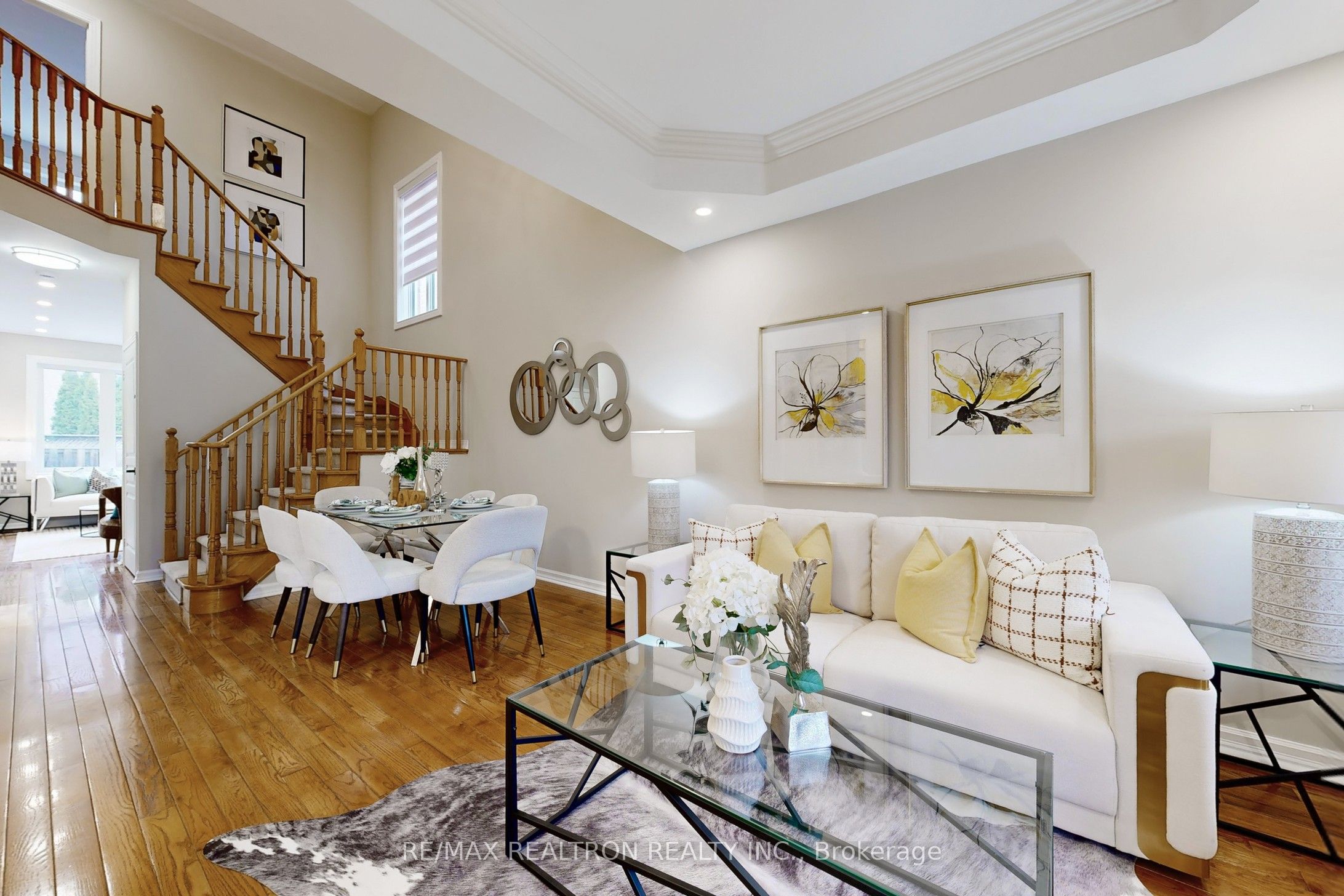 116 Southbrook Crescent