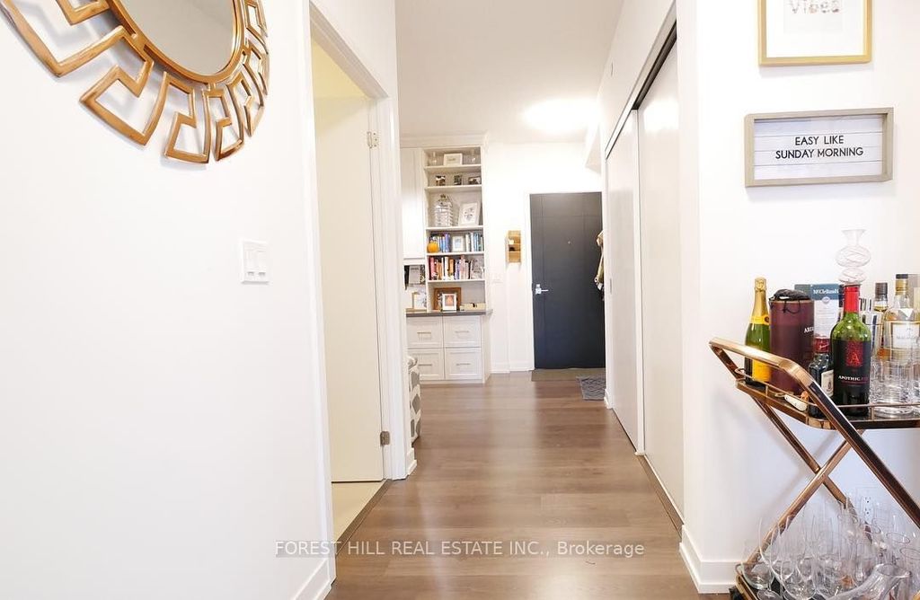 Photo of 89 DUNFIELD Avenue #910, Toronto, ON M4S 0A4 (MLS # C12863202)