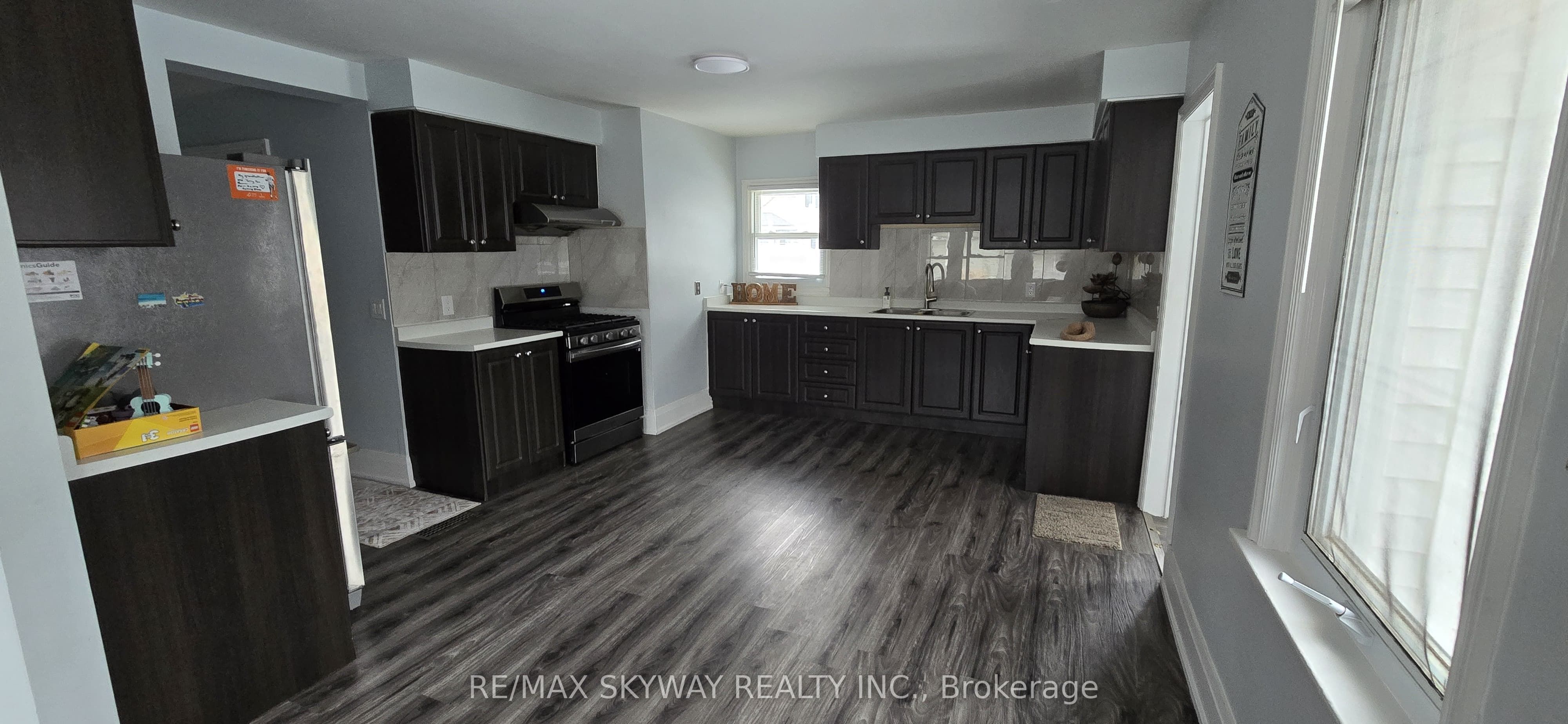 45 Confederation Street