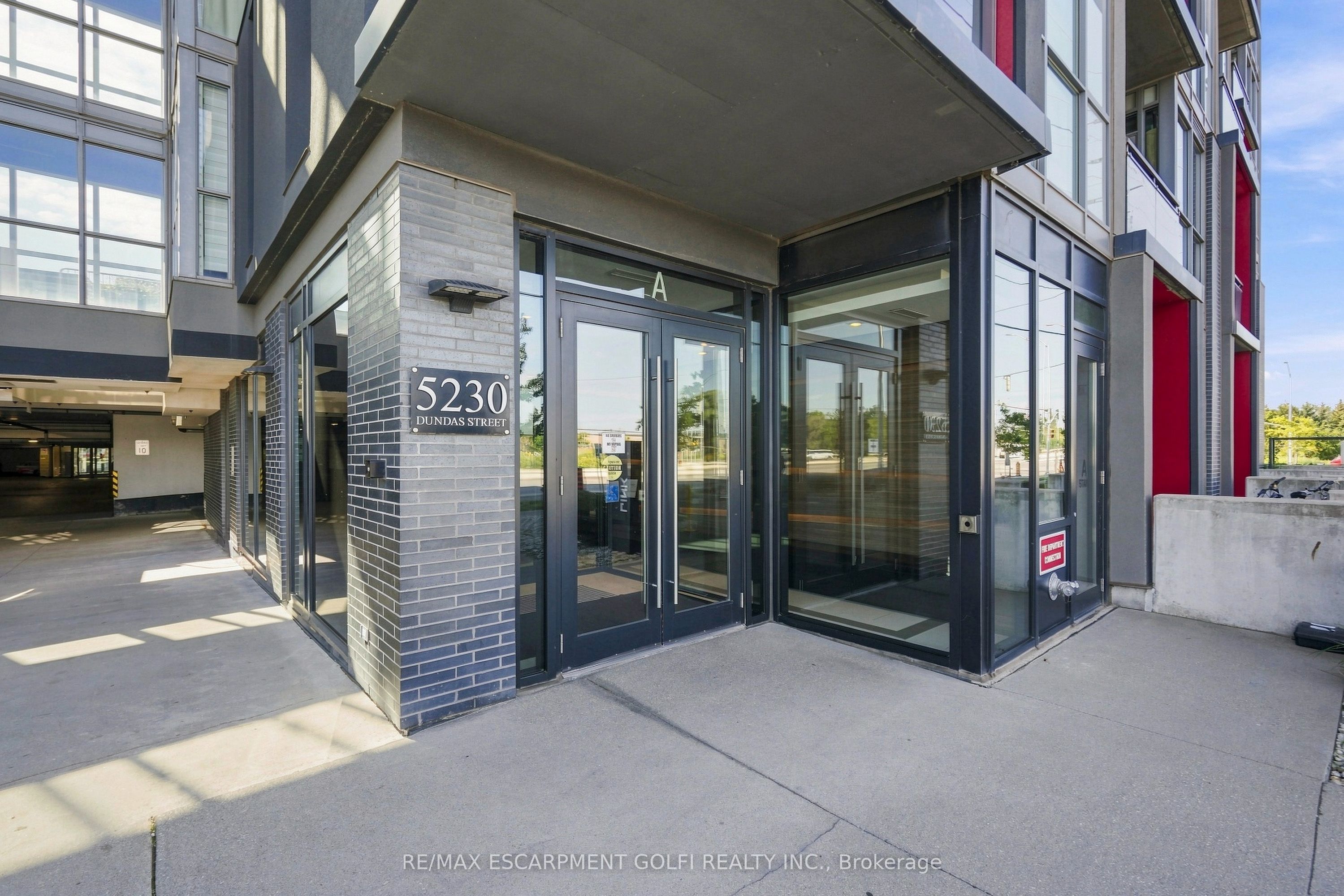 5230 Dundas Street A524