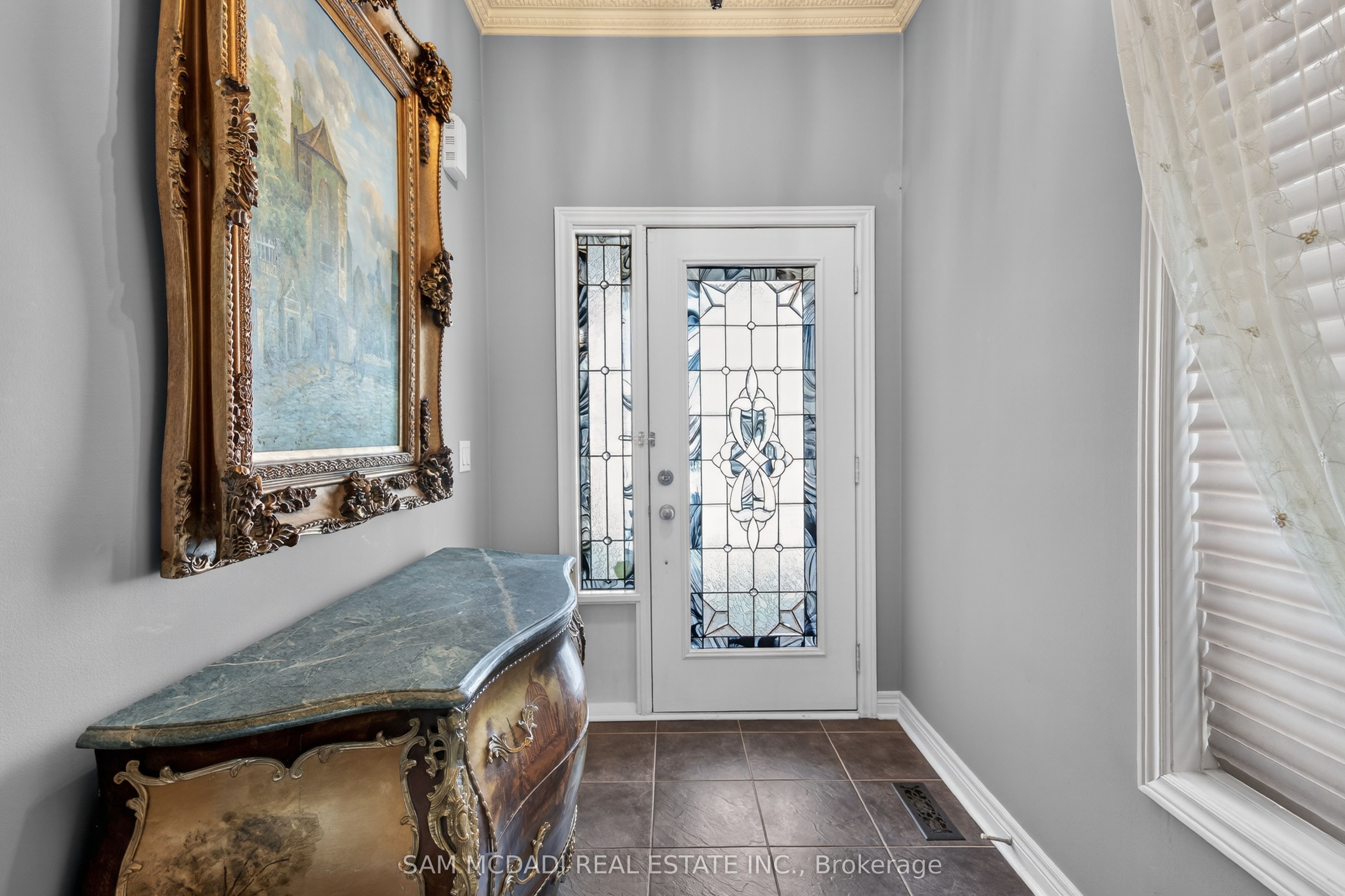 5224 Churchill Meadows Boulevard