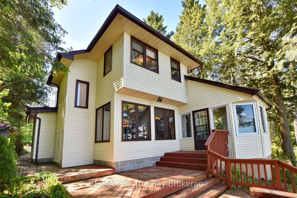 Photo of 2284 South Orr Lake Road, Springwater, ON L0L 1P0 (MLS # S13415890)