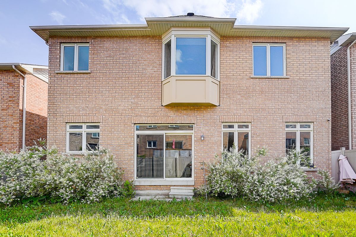 24 Valmont Avenue
