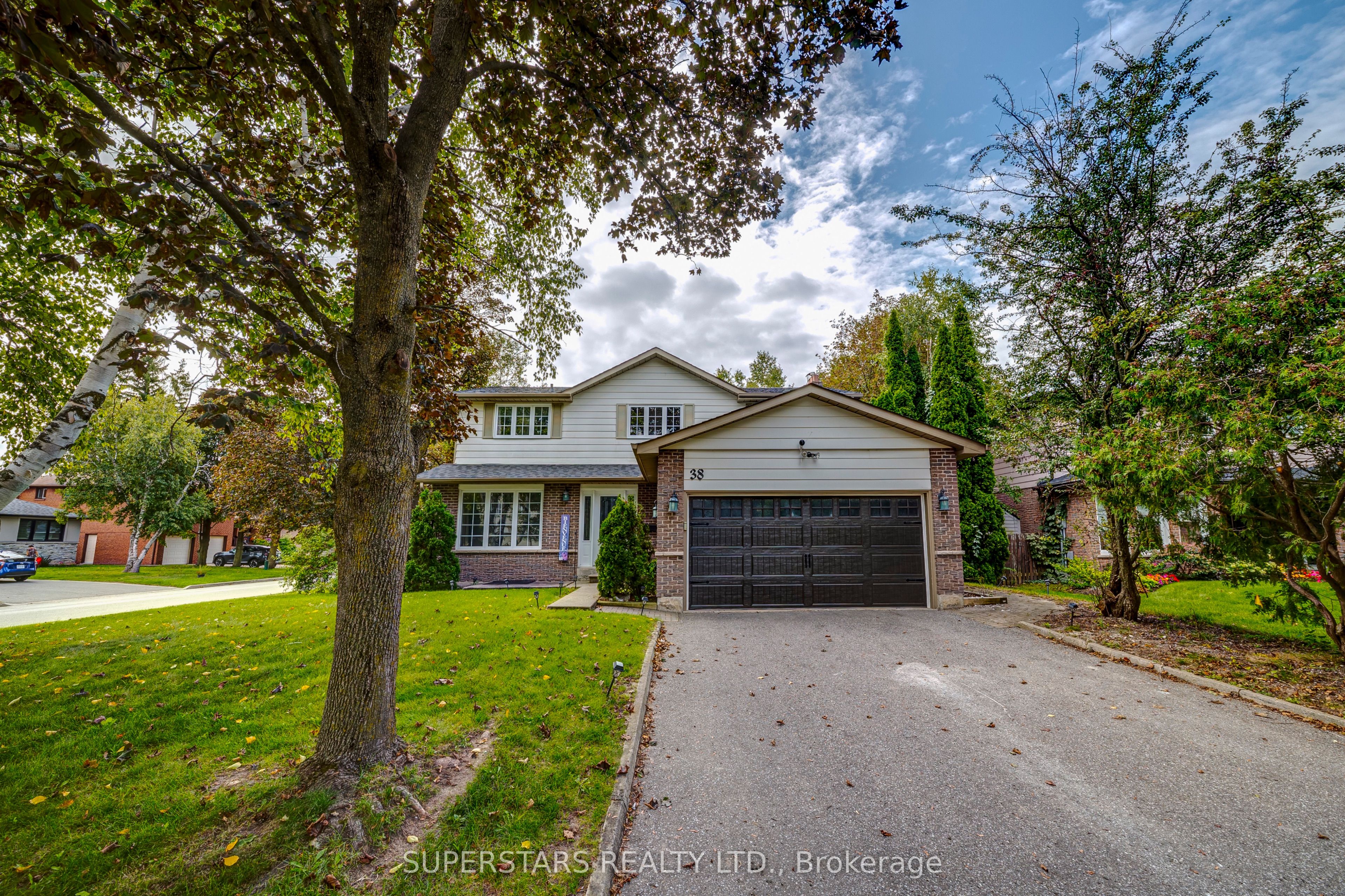 38 Sir Galahad Place
