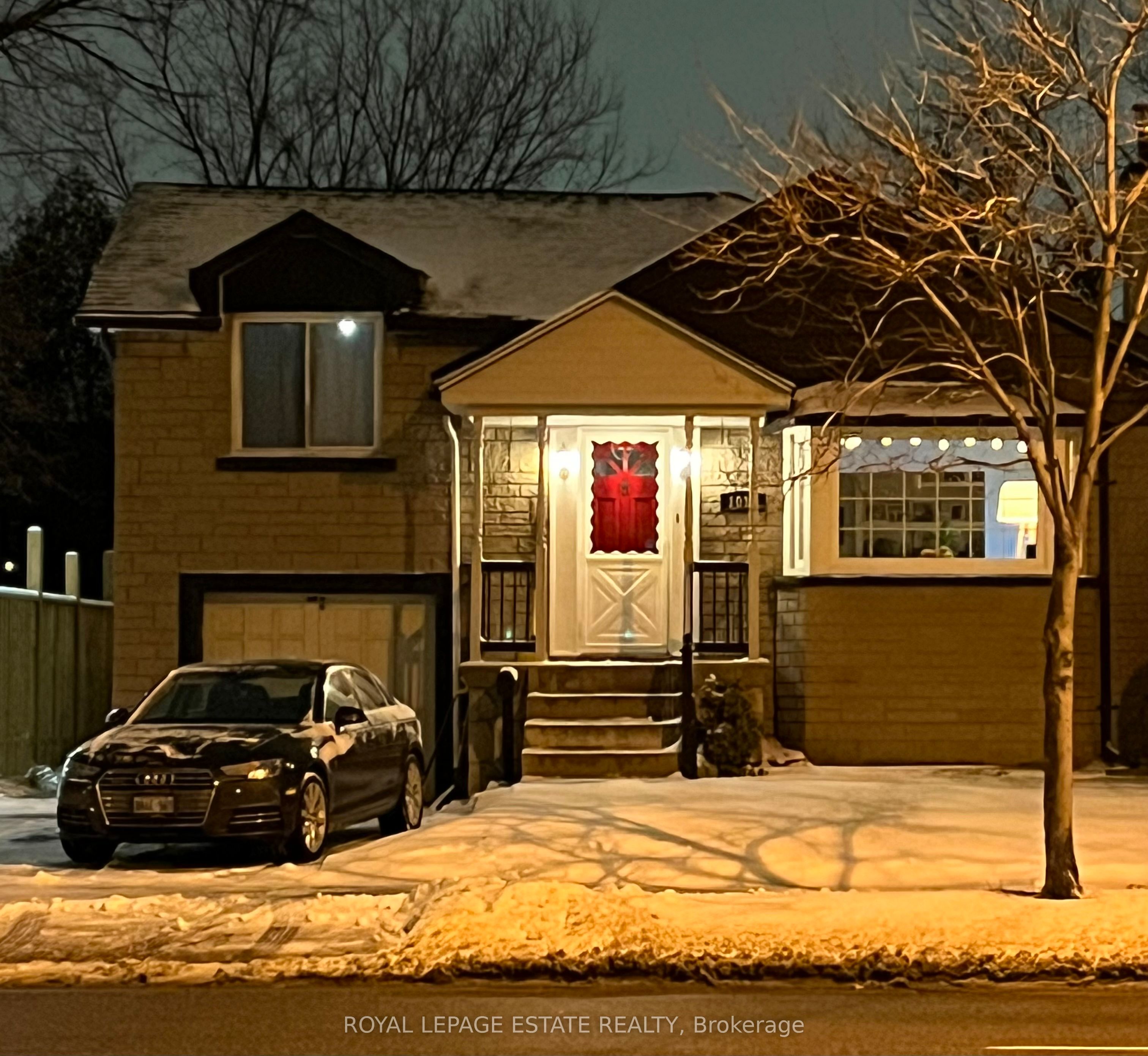1016 Kipling Avenue