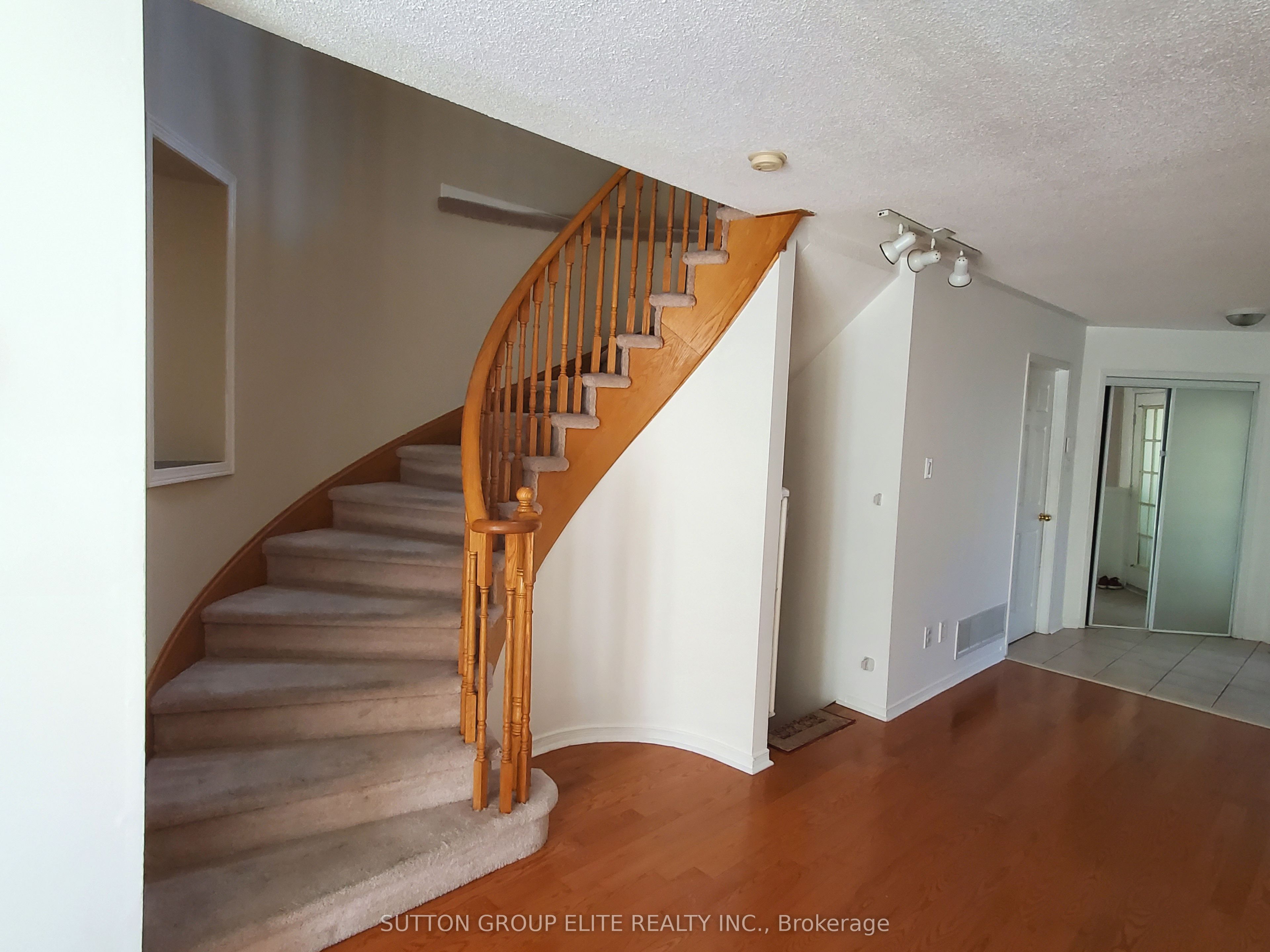3938 Nightshade Lane
