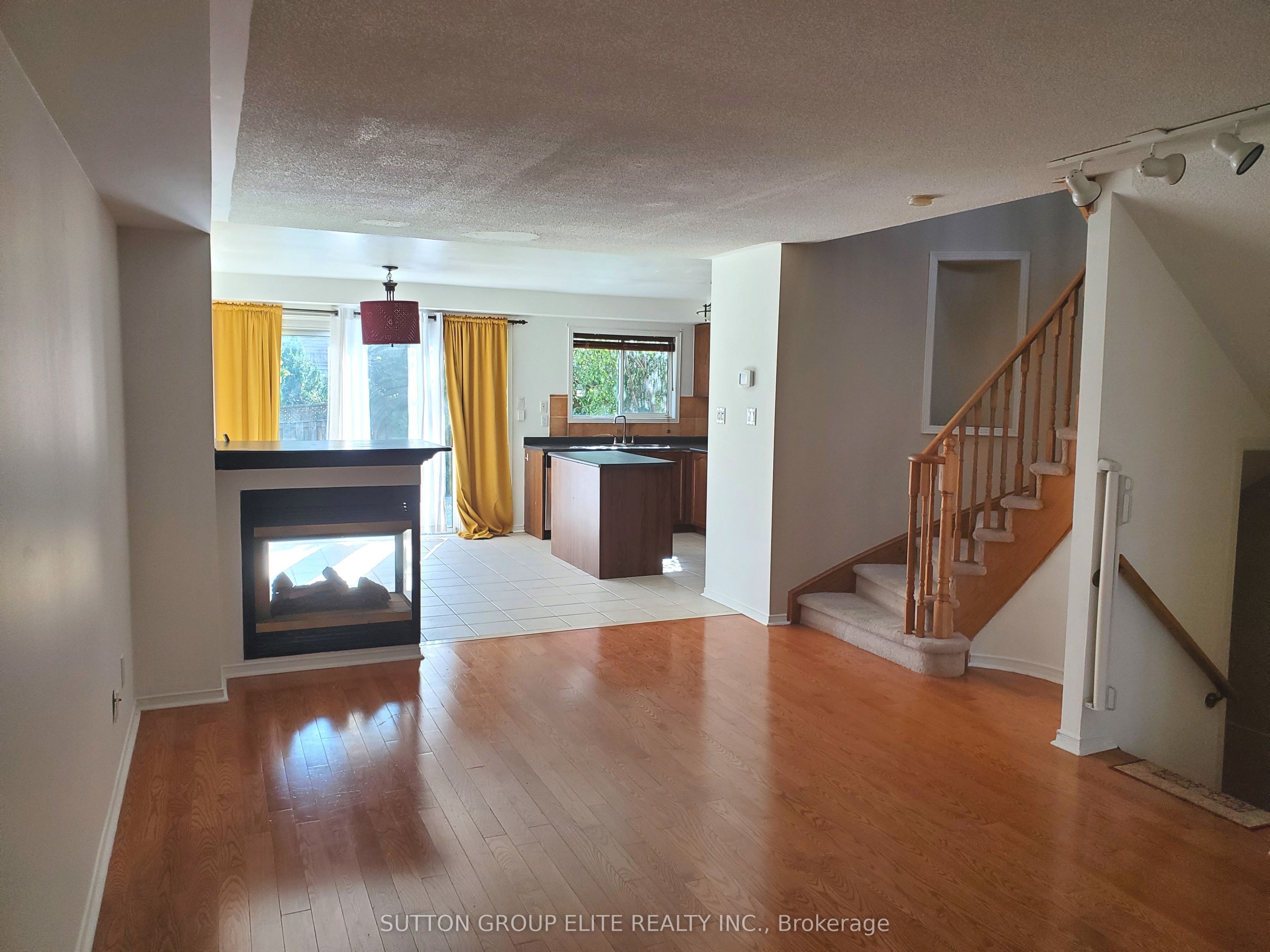 3938 Nightshade Lane