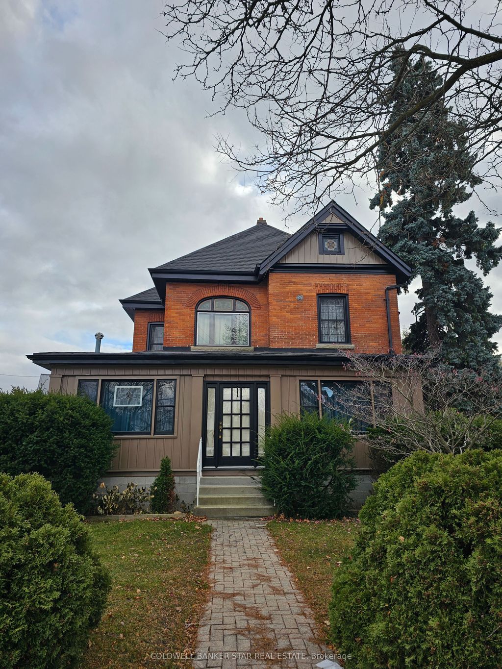 Photo of 61 N London Road, Chatham-Kent, ON N0P 2K0 (MLS # X12686764)