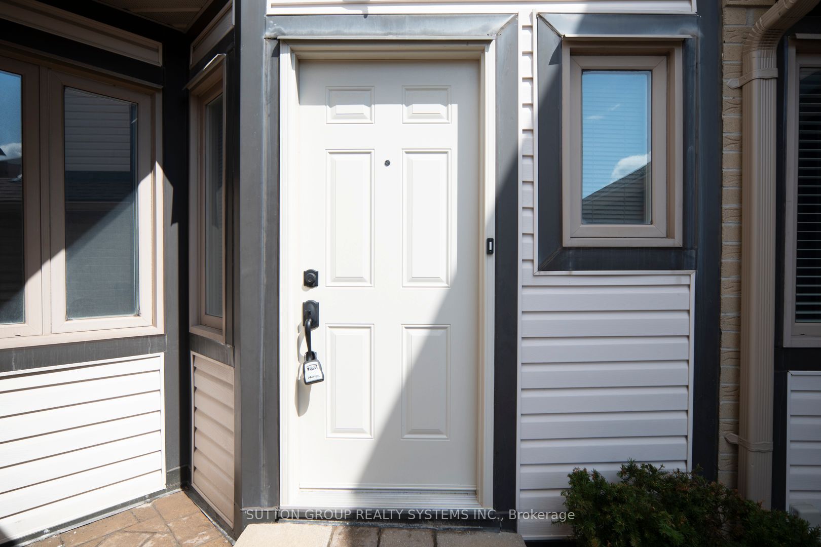 2275 Credit Valley Road 48