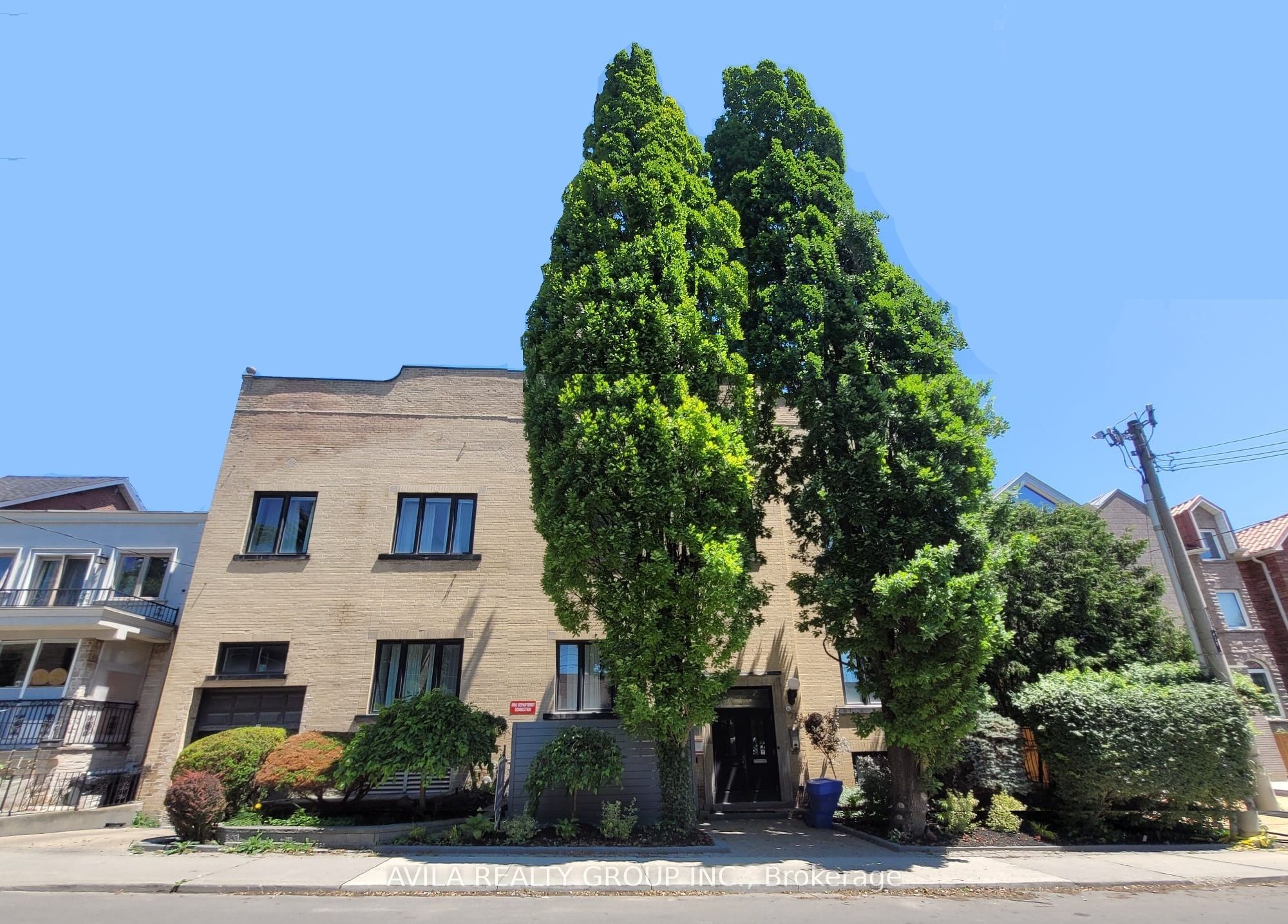 75 Markham Street 7