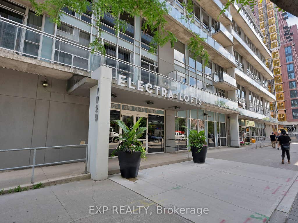 Photo of 1029 King Street W #246, Toronto, ON M6K 3M9 (MLS # C13524968)