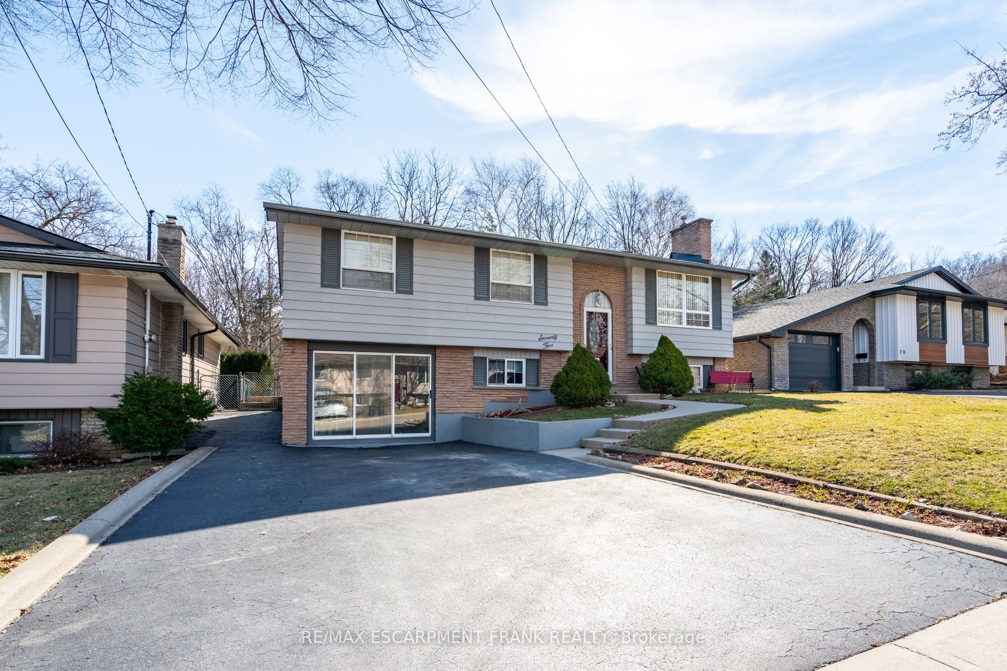 75 Hanover Place