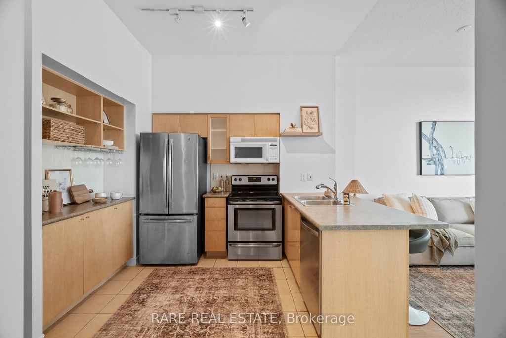 Photo of 410 Queens Quay W #413, Toronto, ON M5V 3T1 (MLS # C12434337)