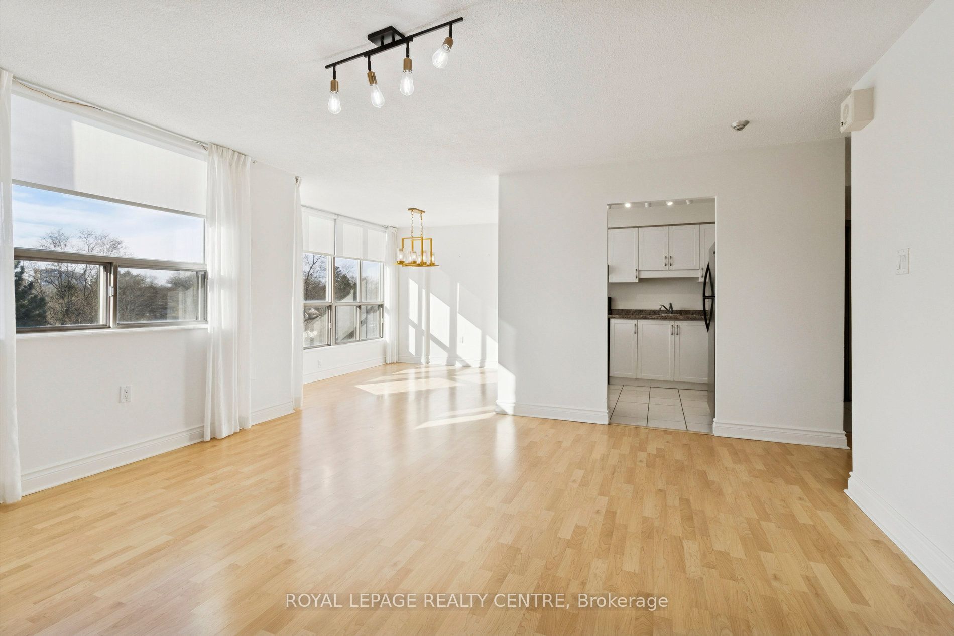 1110 Walden Circle 510