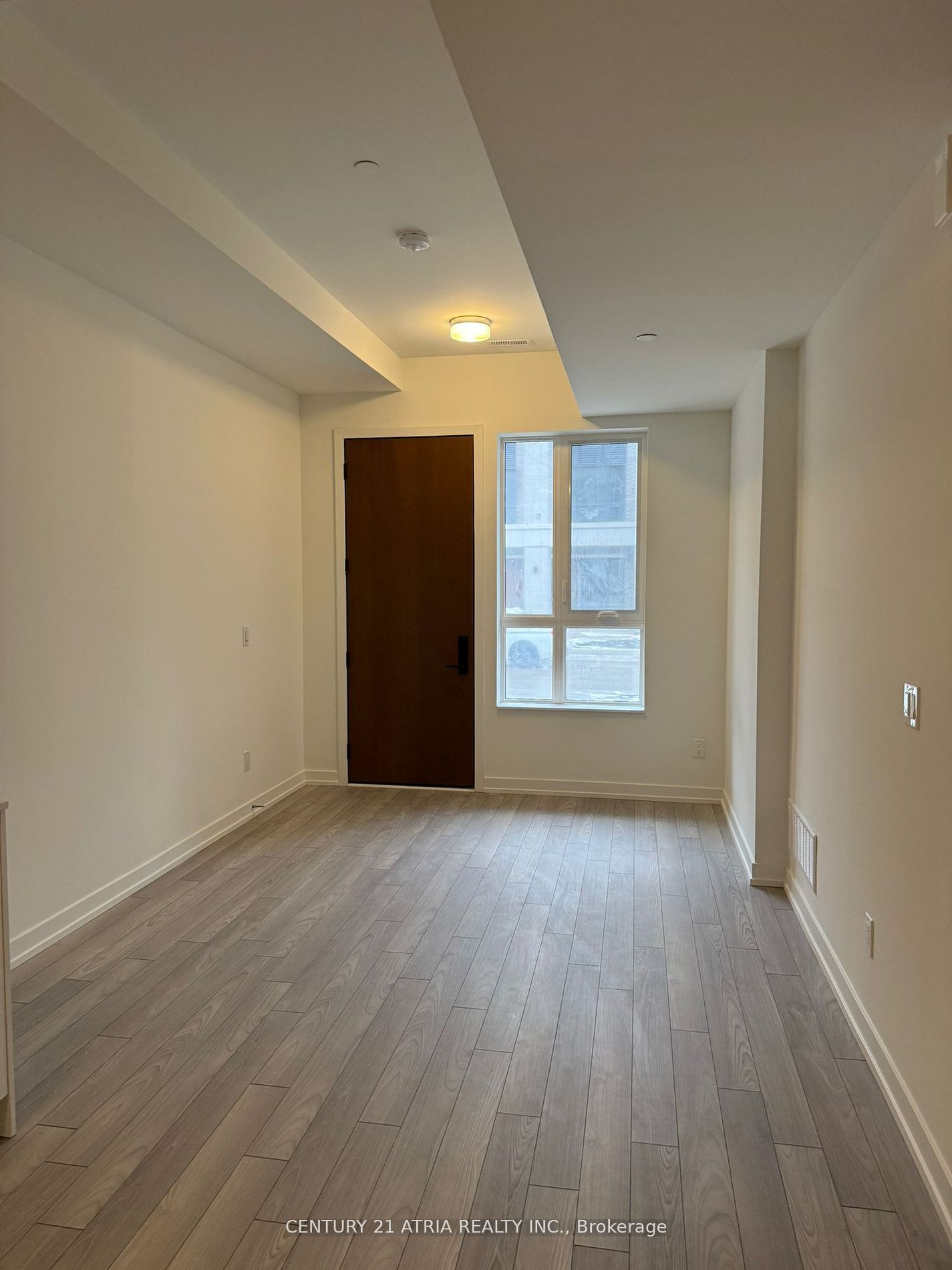 8 Walder Lane 103