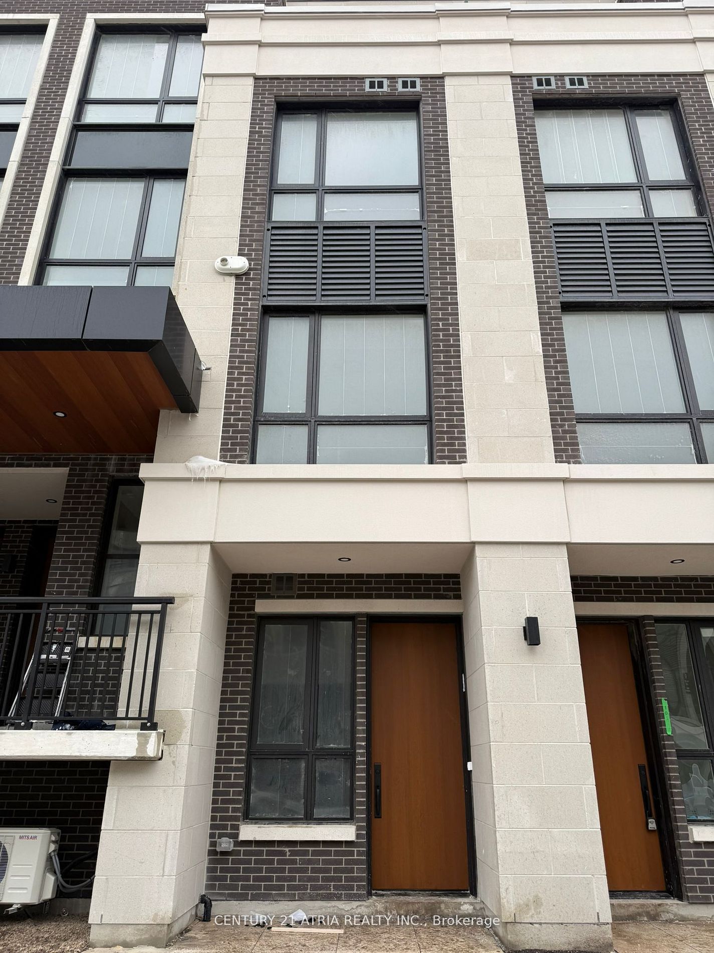 8 Walder Lane 103