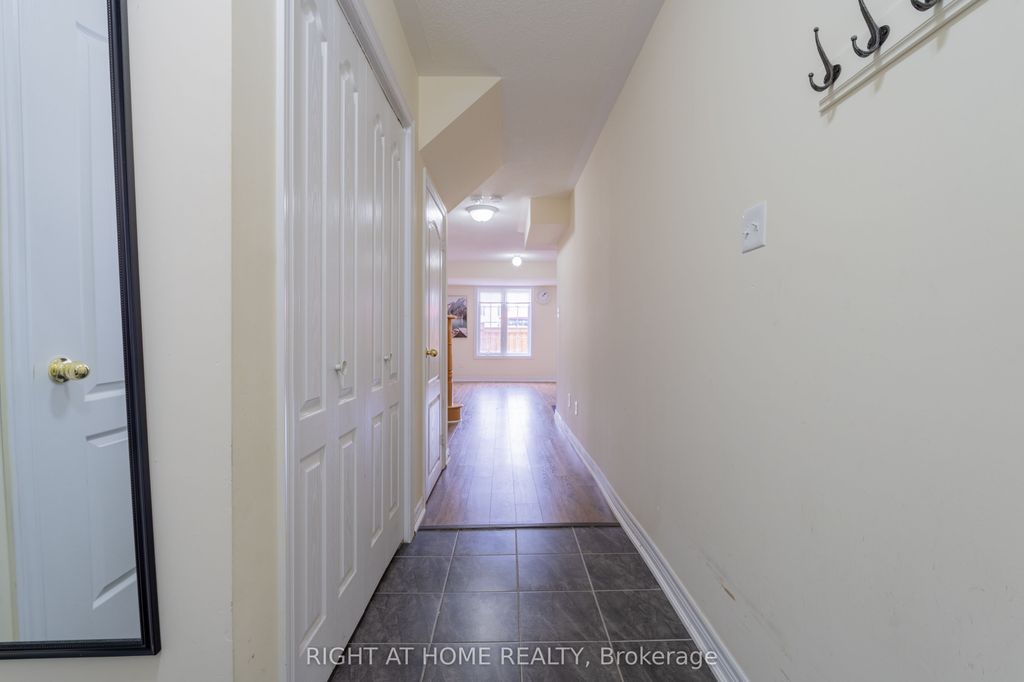 Photo of 1518 Shepway Mews, Pickering, ON L1X 0C7 (MLS # E13170804)