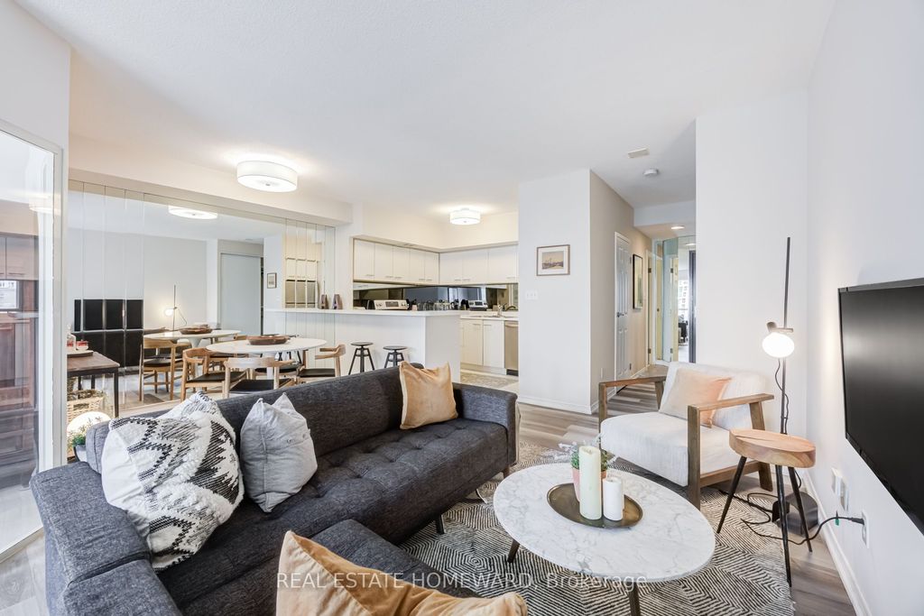 Photo of 25 The Esplanade N/A #1712, Toronto, ON M5E 1W5 (MLS # C12943240)