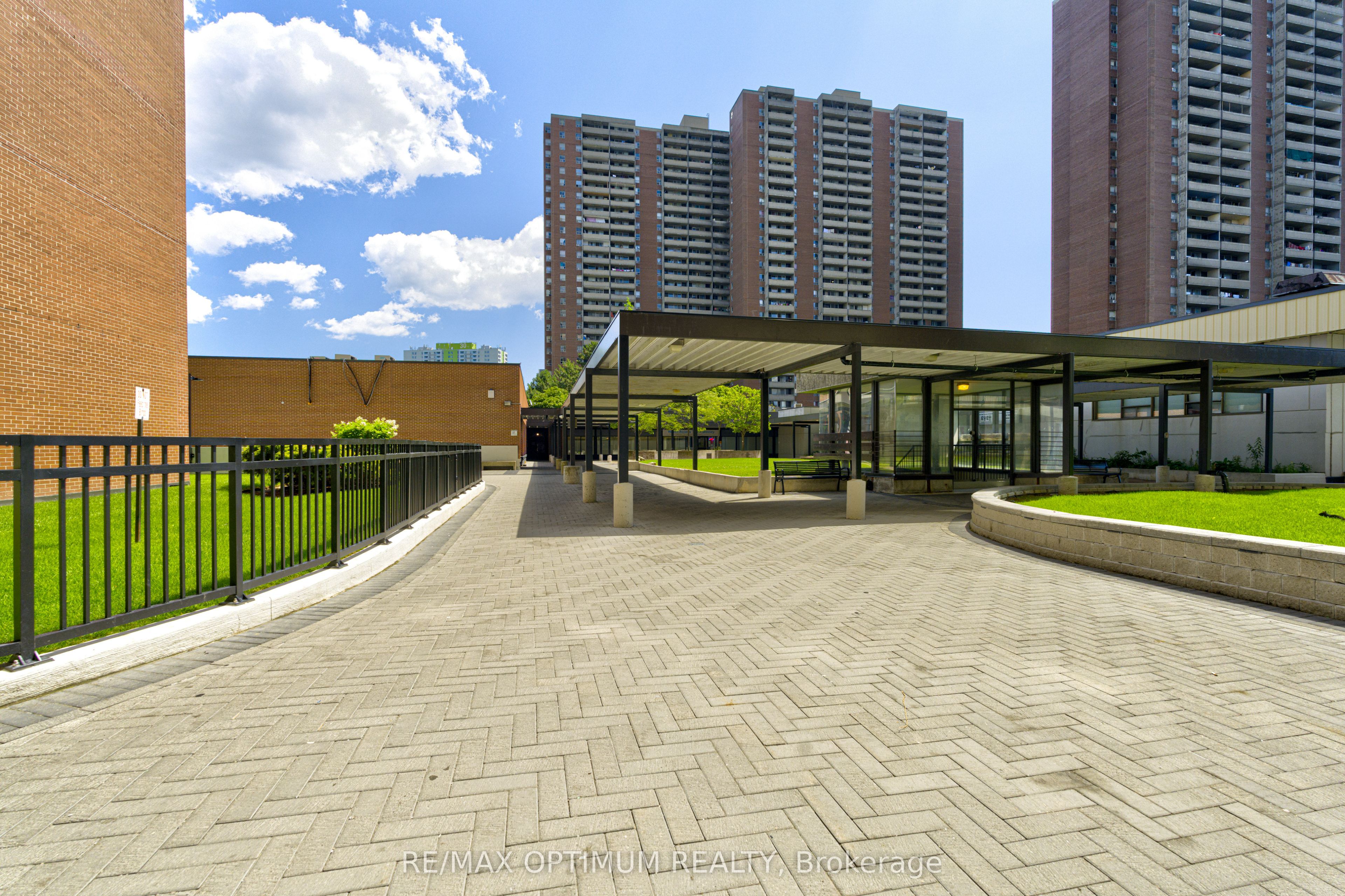 5 Massey Square 2110