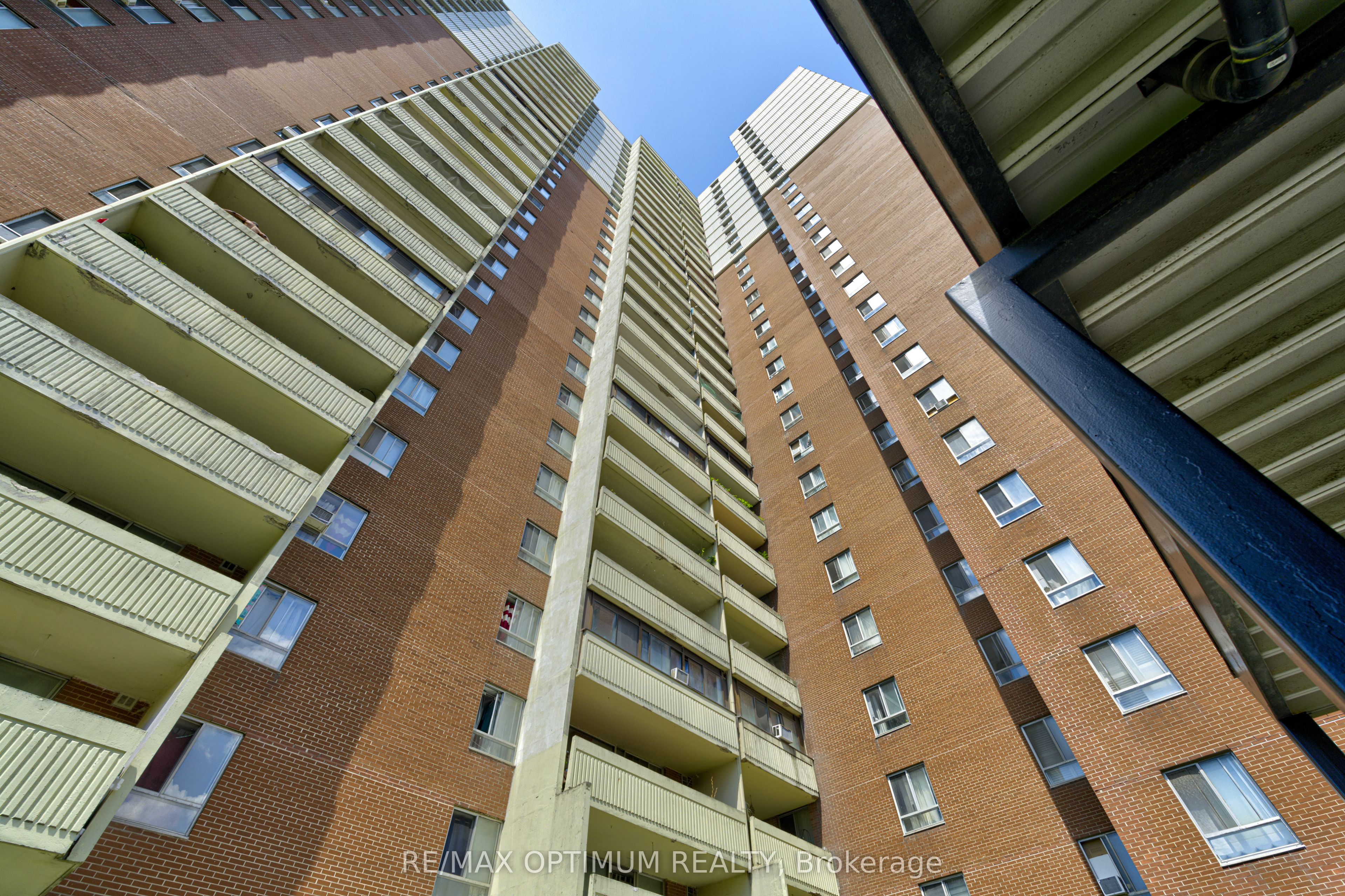 5 Massey Square 2110