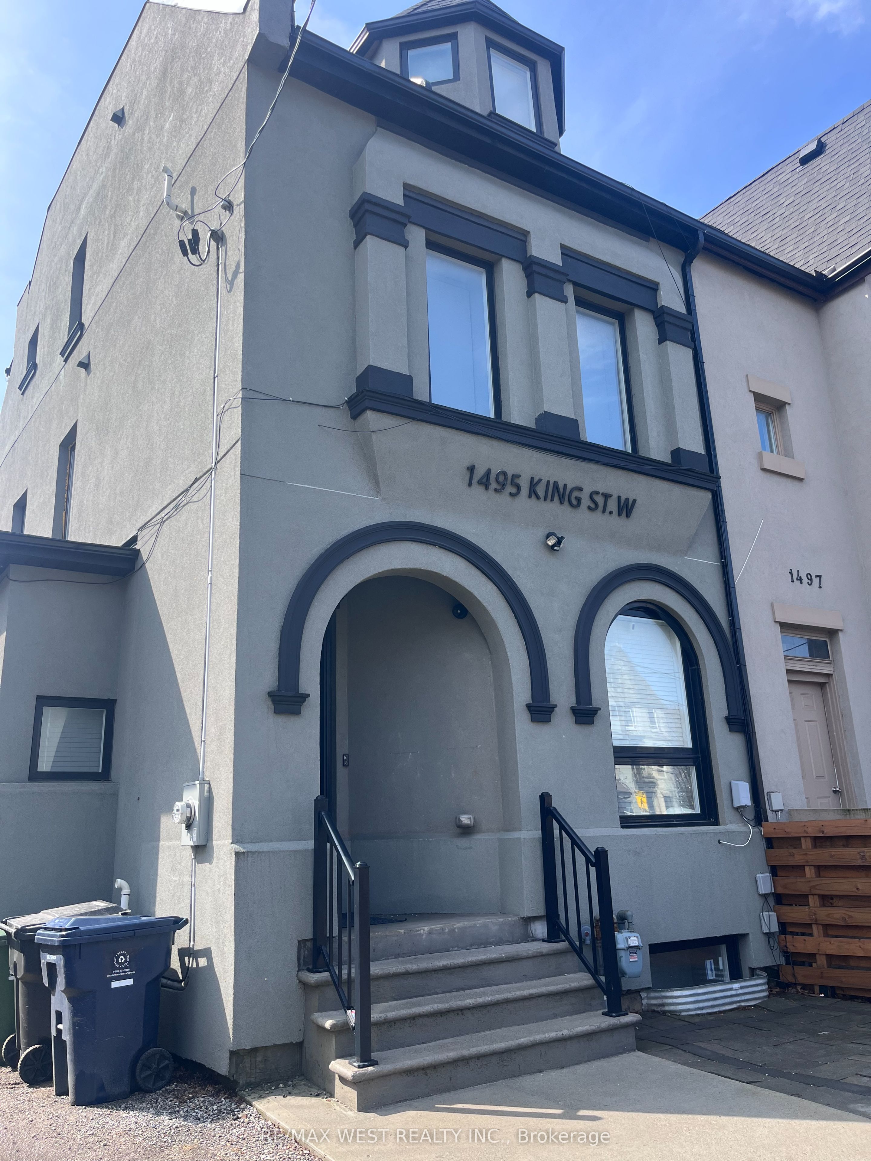 1495 King Street W 2