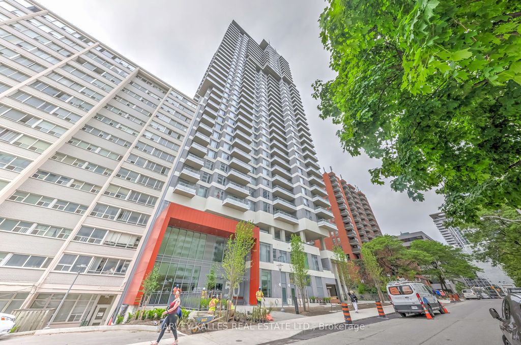 Photo of 50 Dunfield Street #LPH17, Toronto, ON M4S 0E4 (MLS # C13415538)