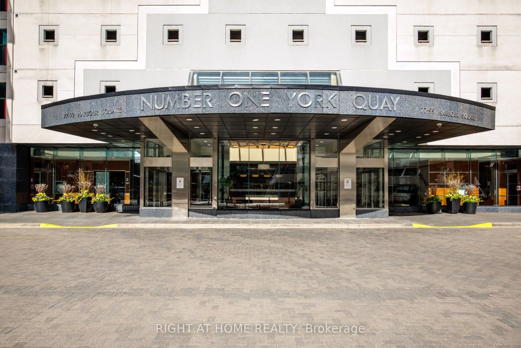 Photo of 77 Harbour Square #2306, Toronto, ON M5J 2S2 (MLS # C13623062)