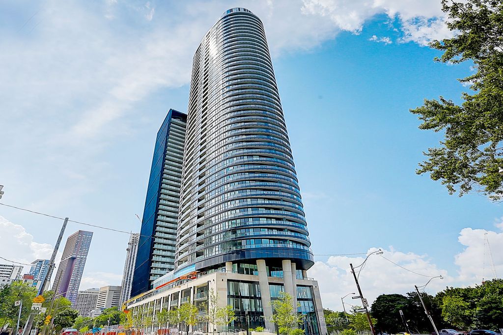 Photo of 585 Bloor Street E #1820, Toronto, ON M4W 0B3 (MLS # C12416323)