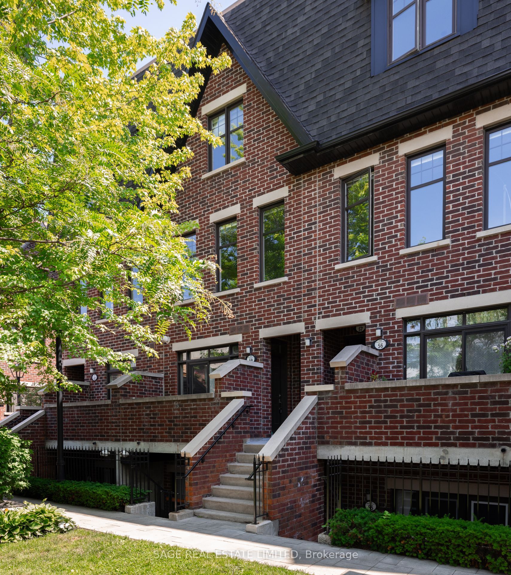 140 Broadview Avenue 60