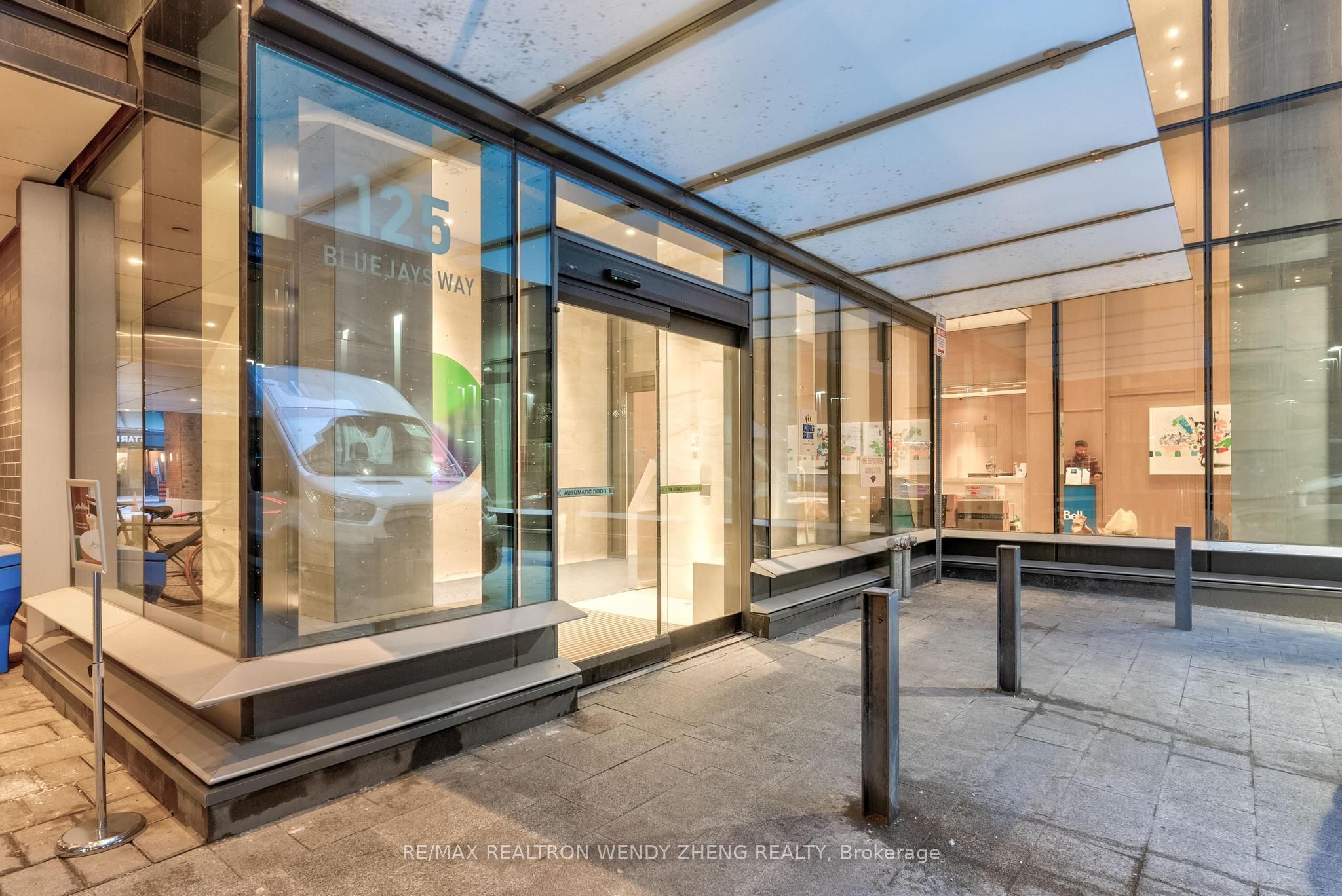 125 Blue Jays Way Street 4608