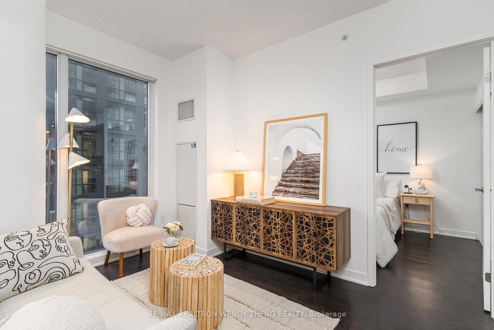 125 Blue Jays Way Street 4608