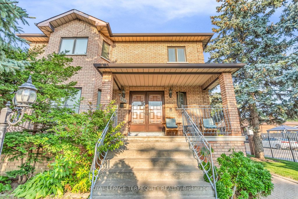 Photo of 531 Lauder Avenue, Toronto, ON M6E 3J5 (MLS # C12396429)