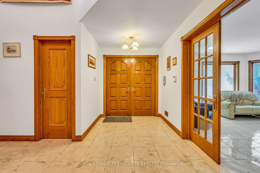 Photo of 531 Lauder Avenue, Toronto, ON M6E 3J5 (MLS # C12396429)