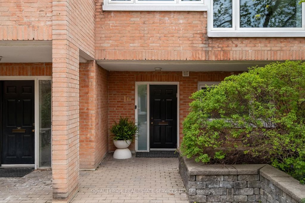 Photo of 390 Wellesley Street E #16, Toronto, ON M4X 1H6 (MLS # C13077518)