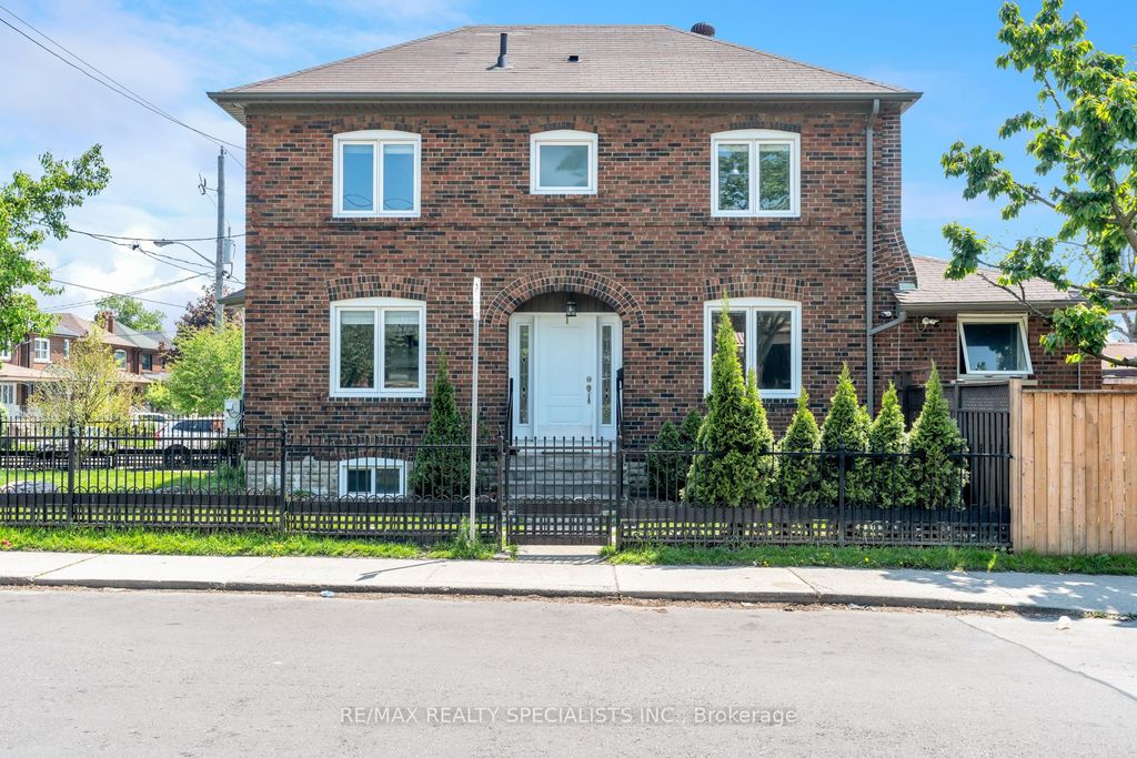 Photo of 290 Westmount Avenue, Toronto, ON M6E 3N1 (MLS # C12937322)