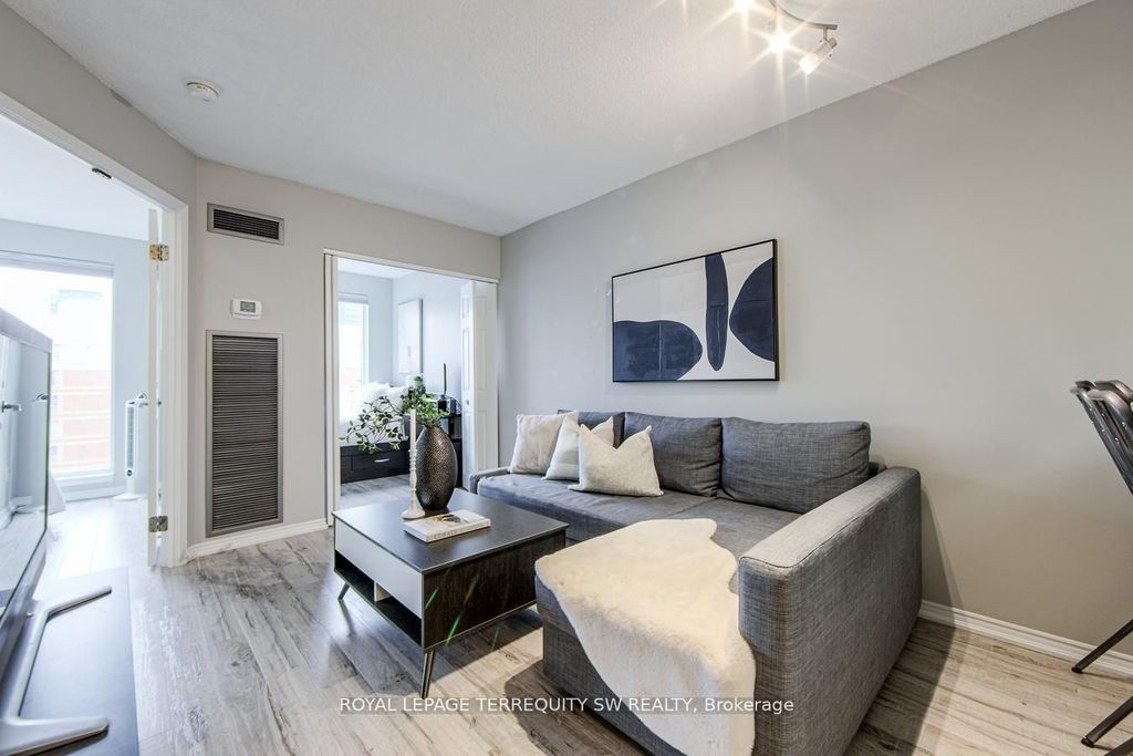 Photo of 222 The Esplanade N/A #933, Toronto, ON M5A 4M8 (MLS # C12680644)