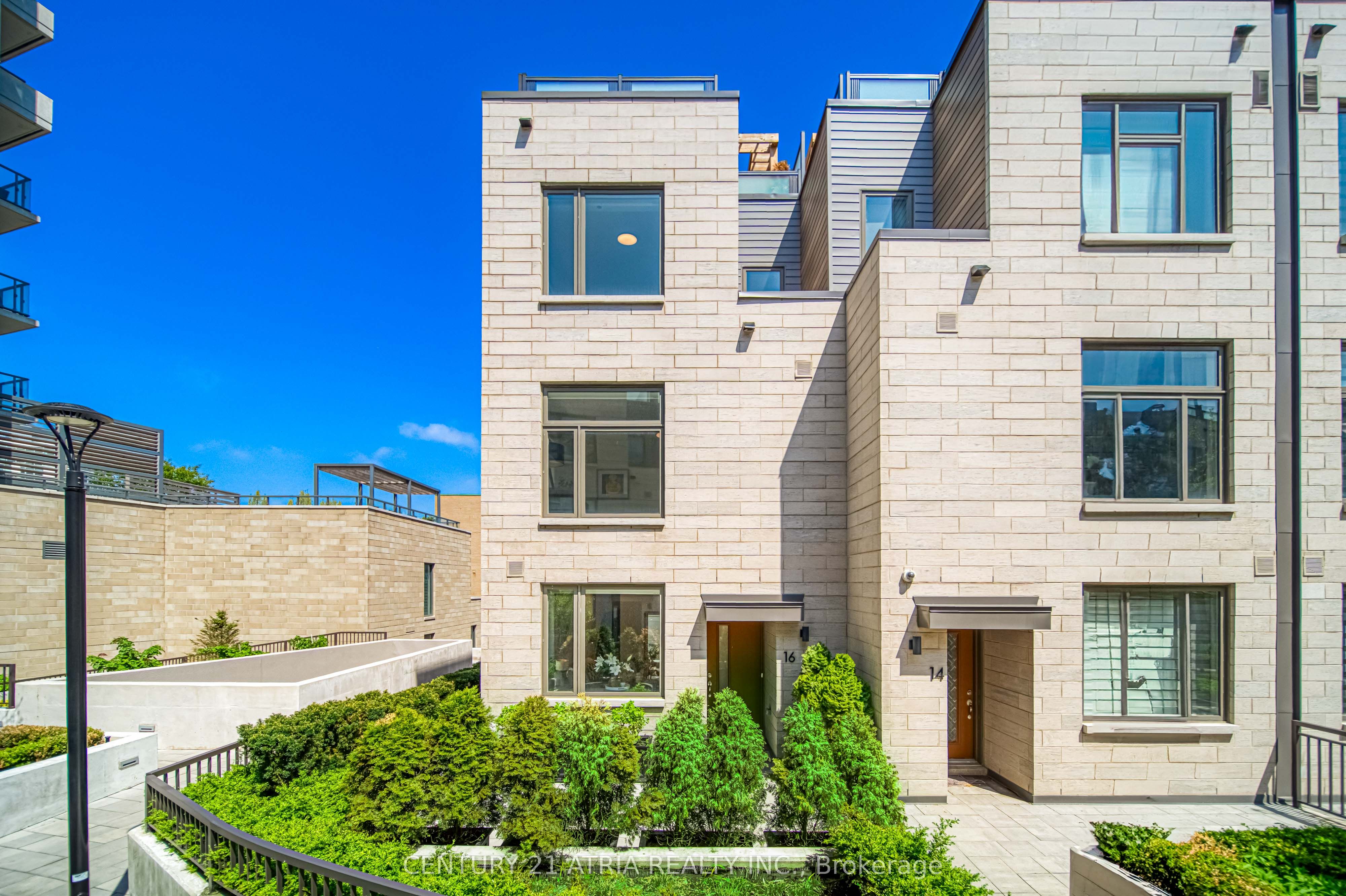 165 Pears Avenue TH16