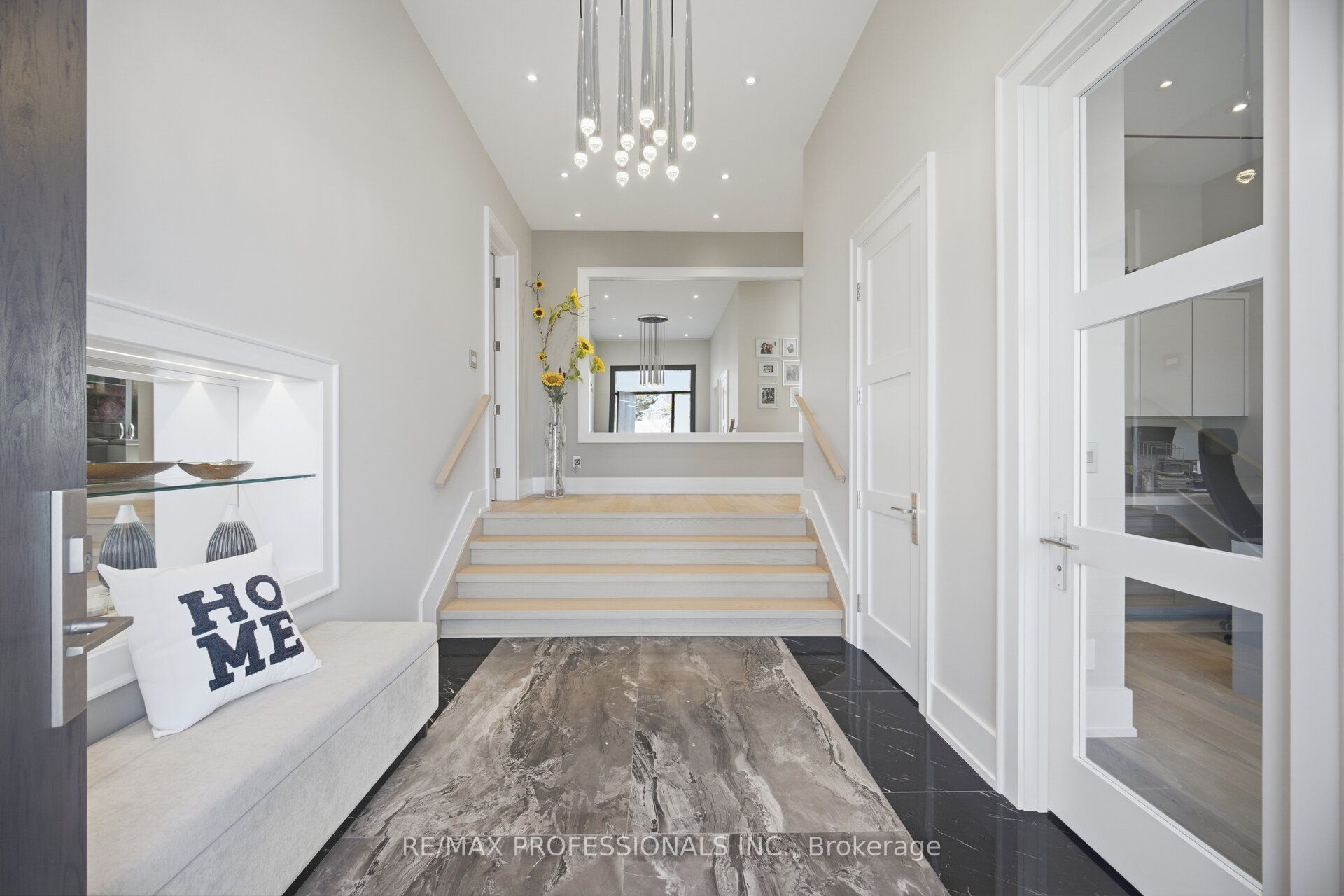 466 The Kingsway N/A