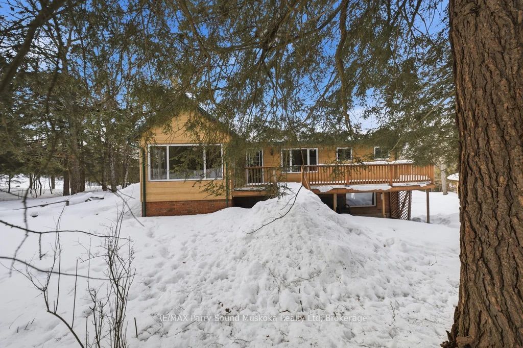 Photo of 47 Lake Forest Drive, McDougall, ON P2A 2W9 (MLS # X12857464)