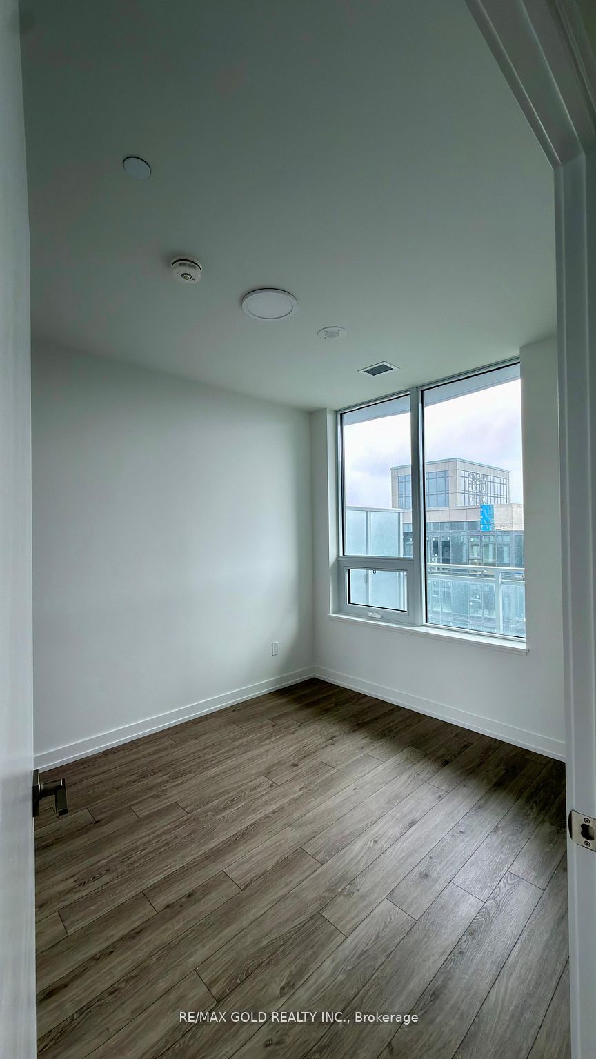 2501 Saw Whet Boulevard 615