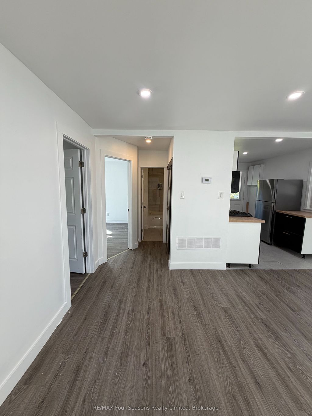 Photo of 95 Eighth Street, Collingwood, ON L9Y 2C6 (MLS # S12457523)