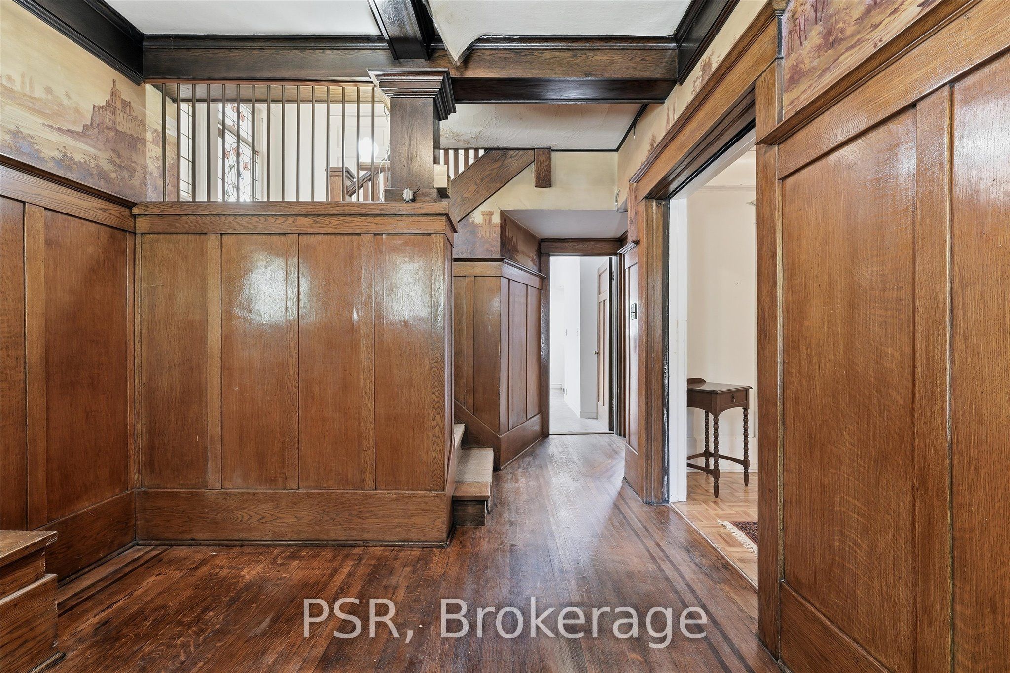 67 Oakwood Avenue