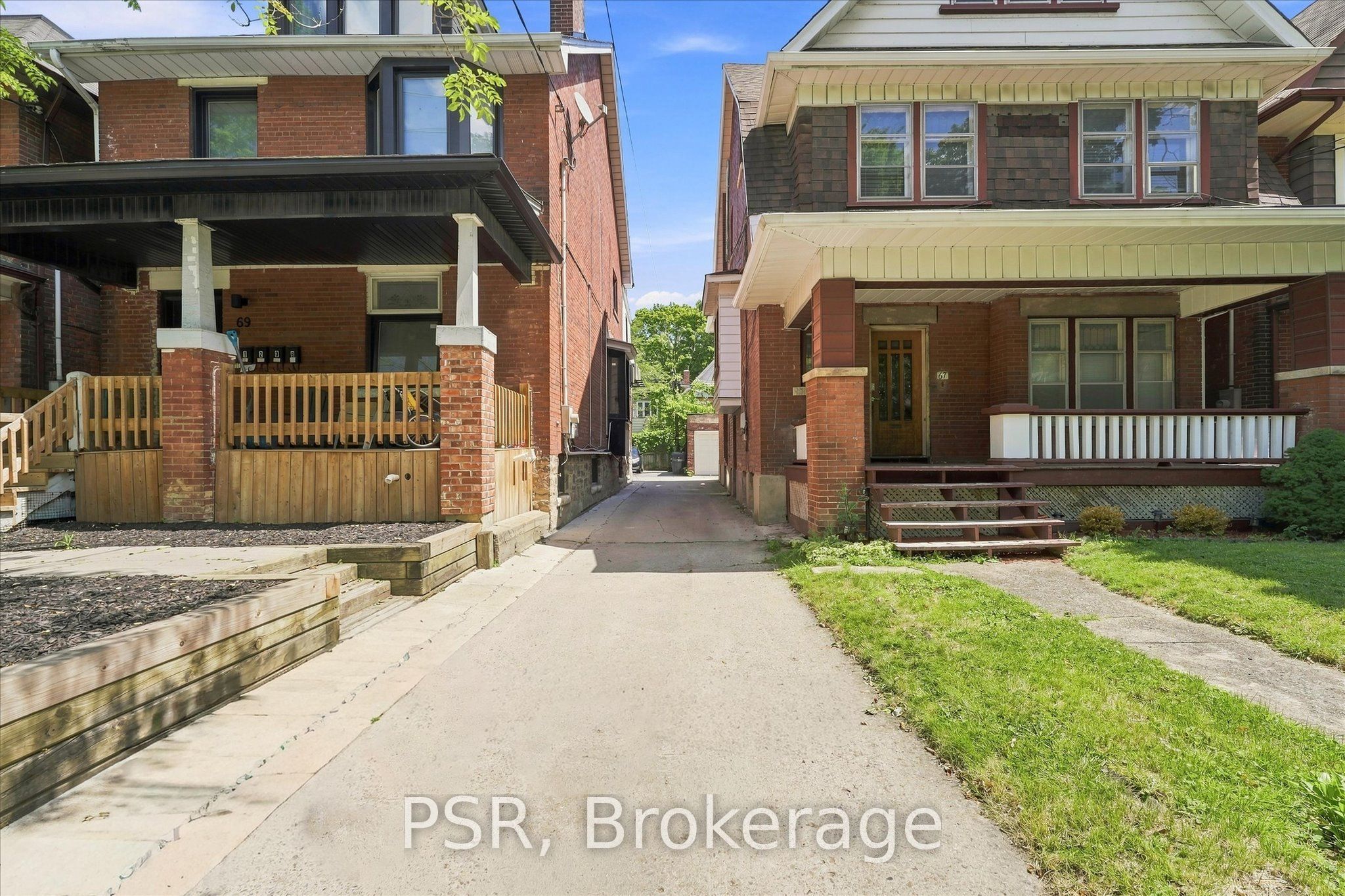 67 Oakwood Avenue