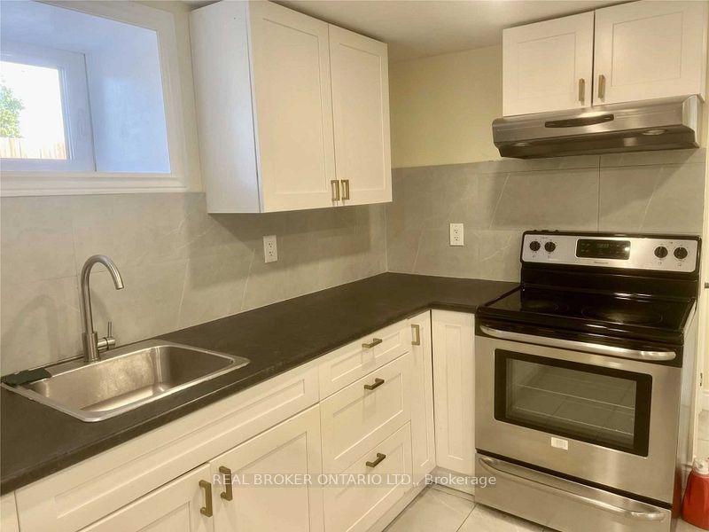 36 Carlyle Crescent Basement