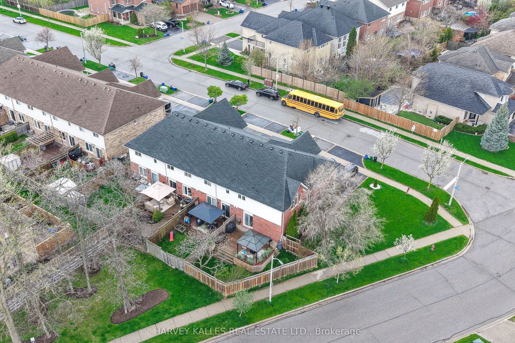 Photo of 4108 Kryzan Drive, Burlington, ON L7M 4Z5 (MLS # W13076102)