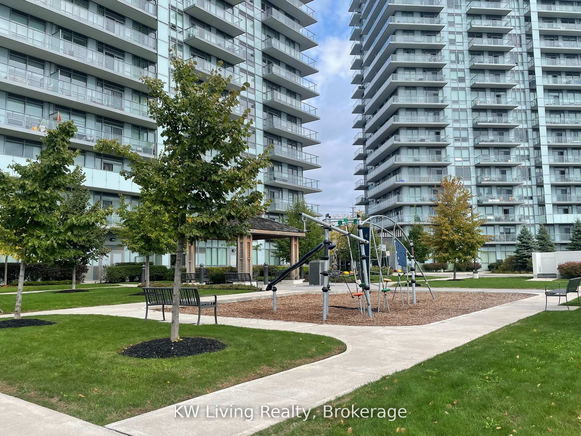 4677 Glen Erin Drive 1801