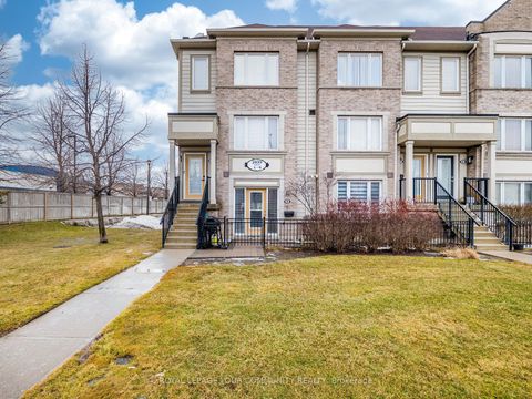2935 Hazelton Place 8 Mississauga ON L5M 0S3