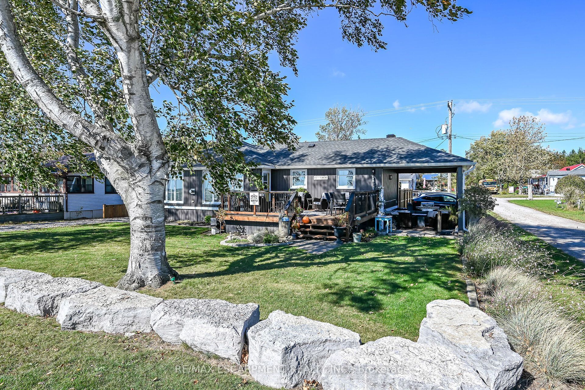 233 Blue Water Parkway