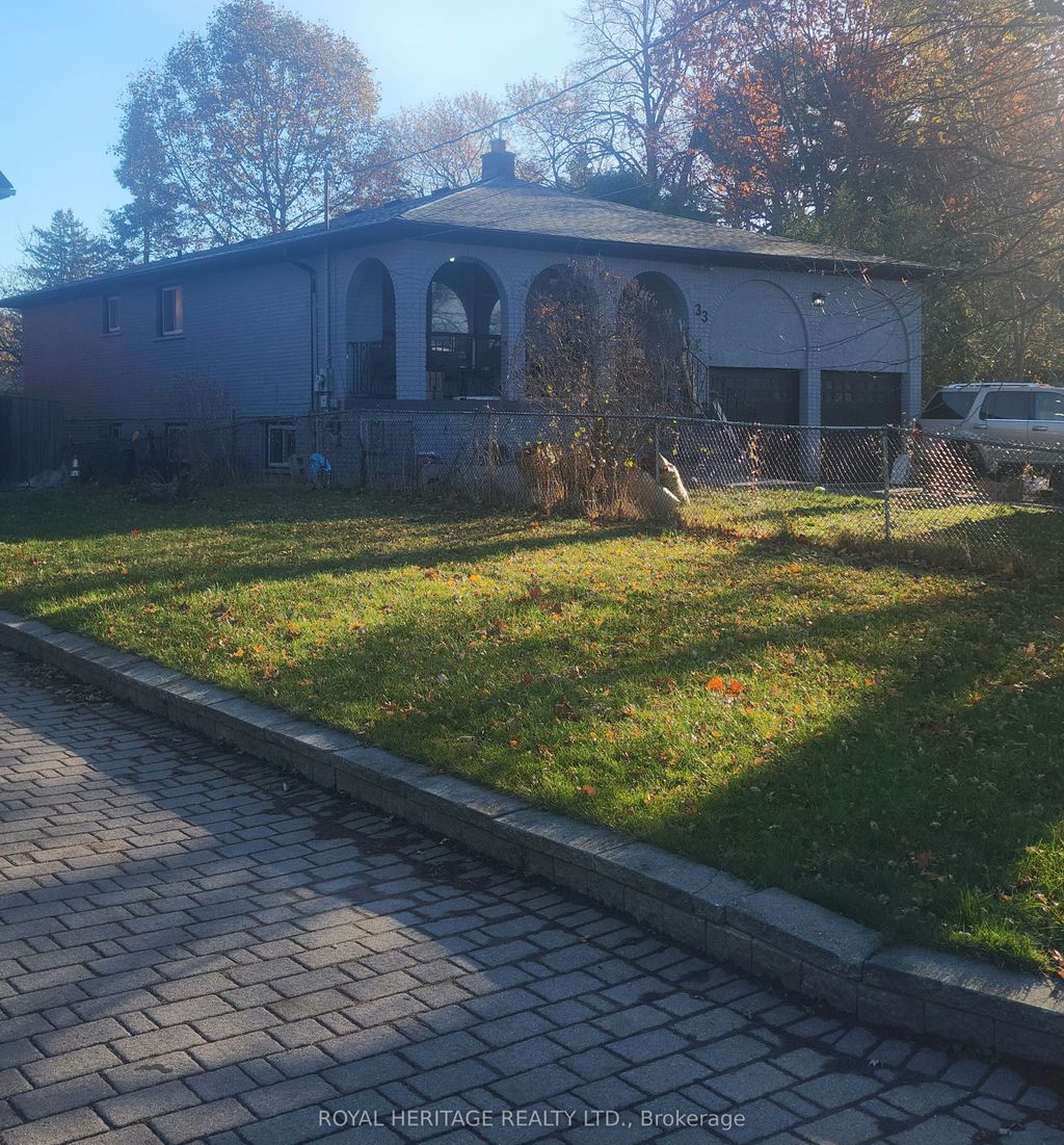 Photo of 33 Homestead Road, Toronto, ON M1E 3R8 (MLS # E12572486)