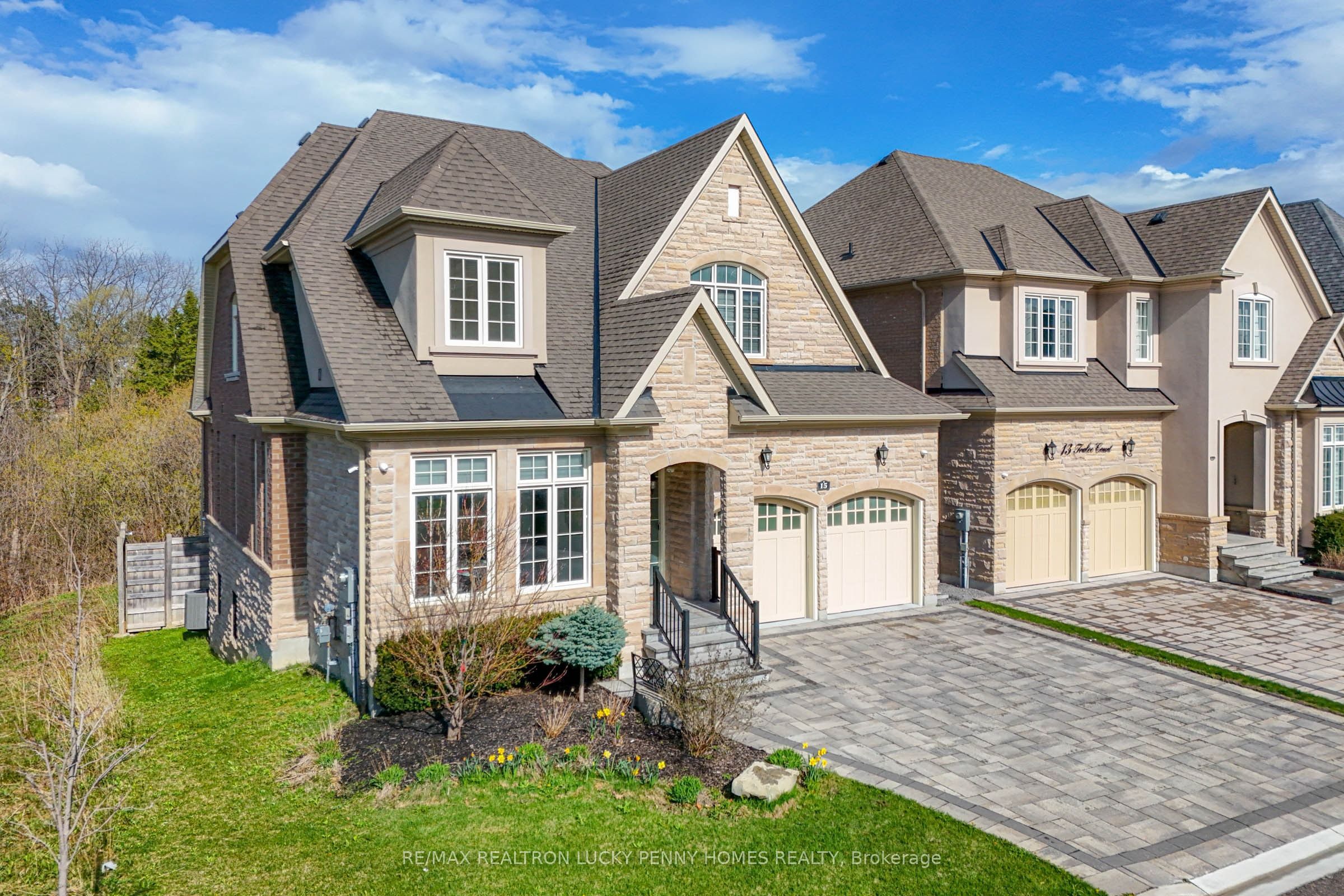 15 Tralee Court